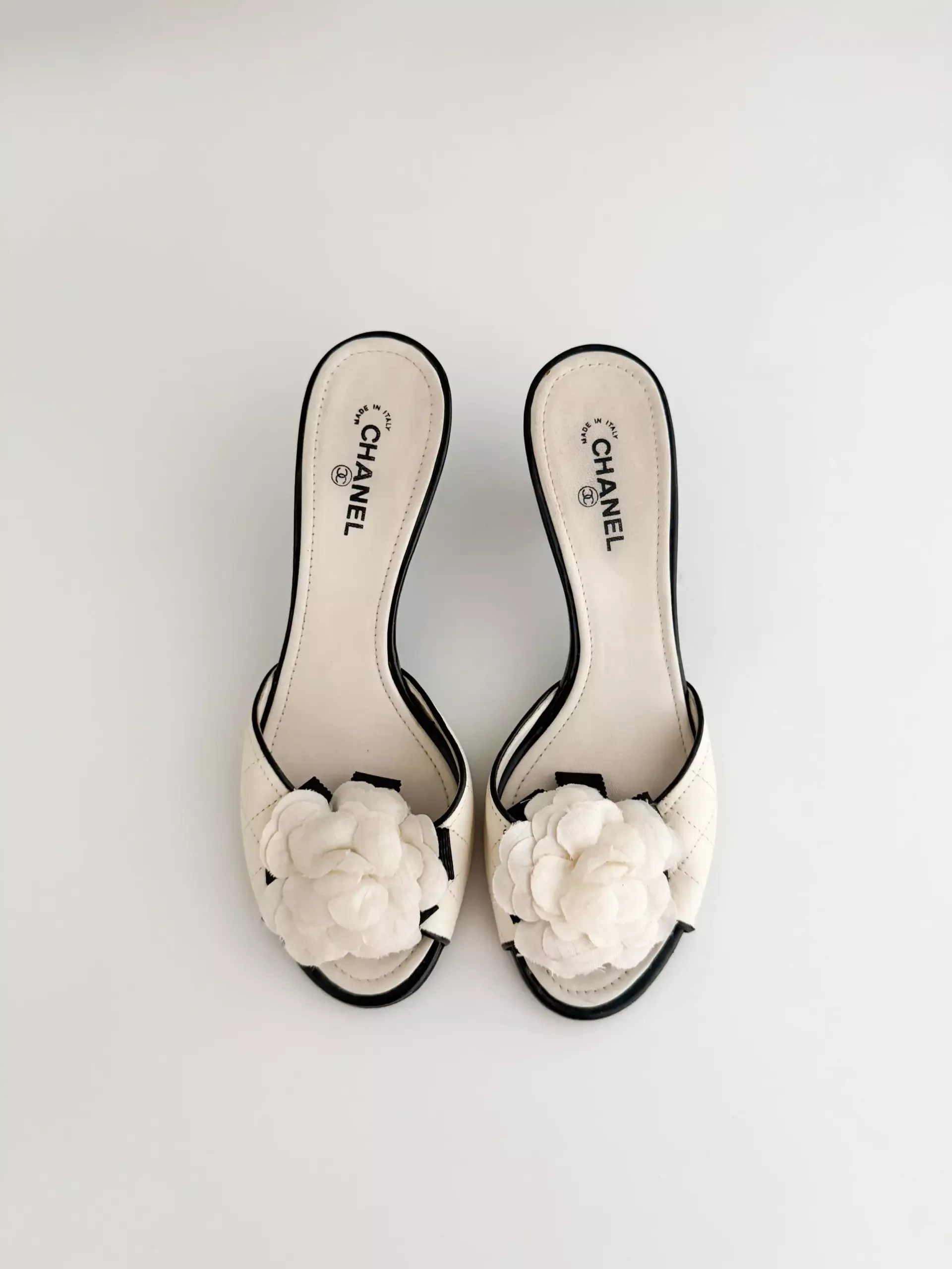 IMG_6982+2 Prada Iconic Pink Eyelet Bow Mule Heels (IT 36) - Image 1